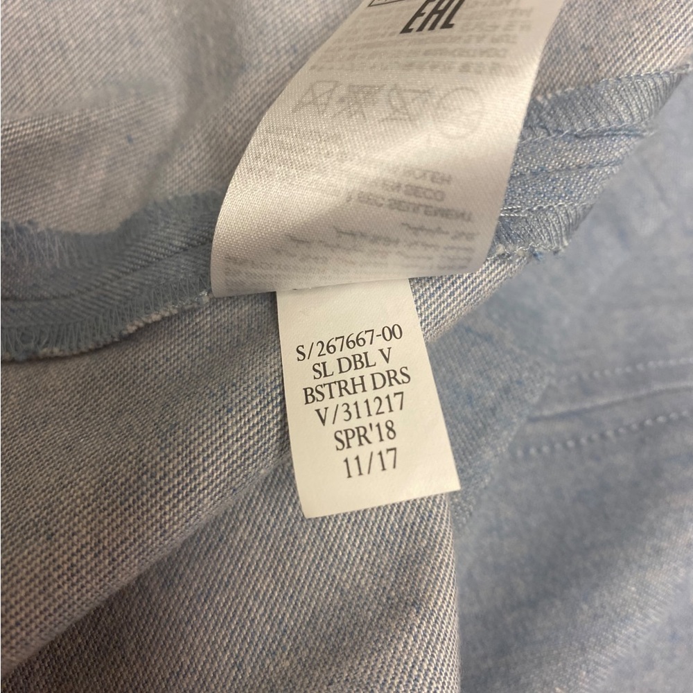 Banana Republic denim dress size 2. - Picture 10 of 11